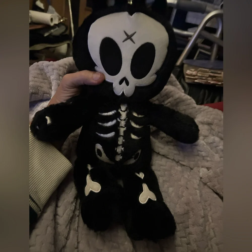 RIP RABBIT VAMPIRE BONES PLUSH COLLECTERS GOTH PUNK SOFT TOY Halloween - Picture 3 of 10